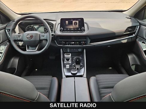 New 2026 Nissan Rogue SV AWD/4WD image 19