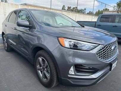 Used 2024 Ford Edge SEL w/ Convenience Package
