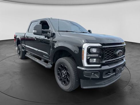 Used 2025 Ford F250 Lariat w/ Lariat Ultimate Package AWD/4WD image 4