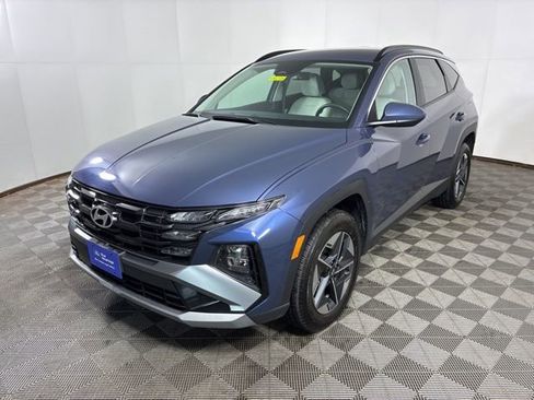 Used 2025 Hyundai Tucson SEL AWD/4WD image 3