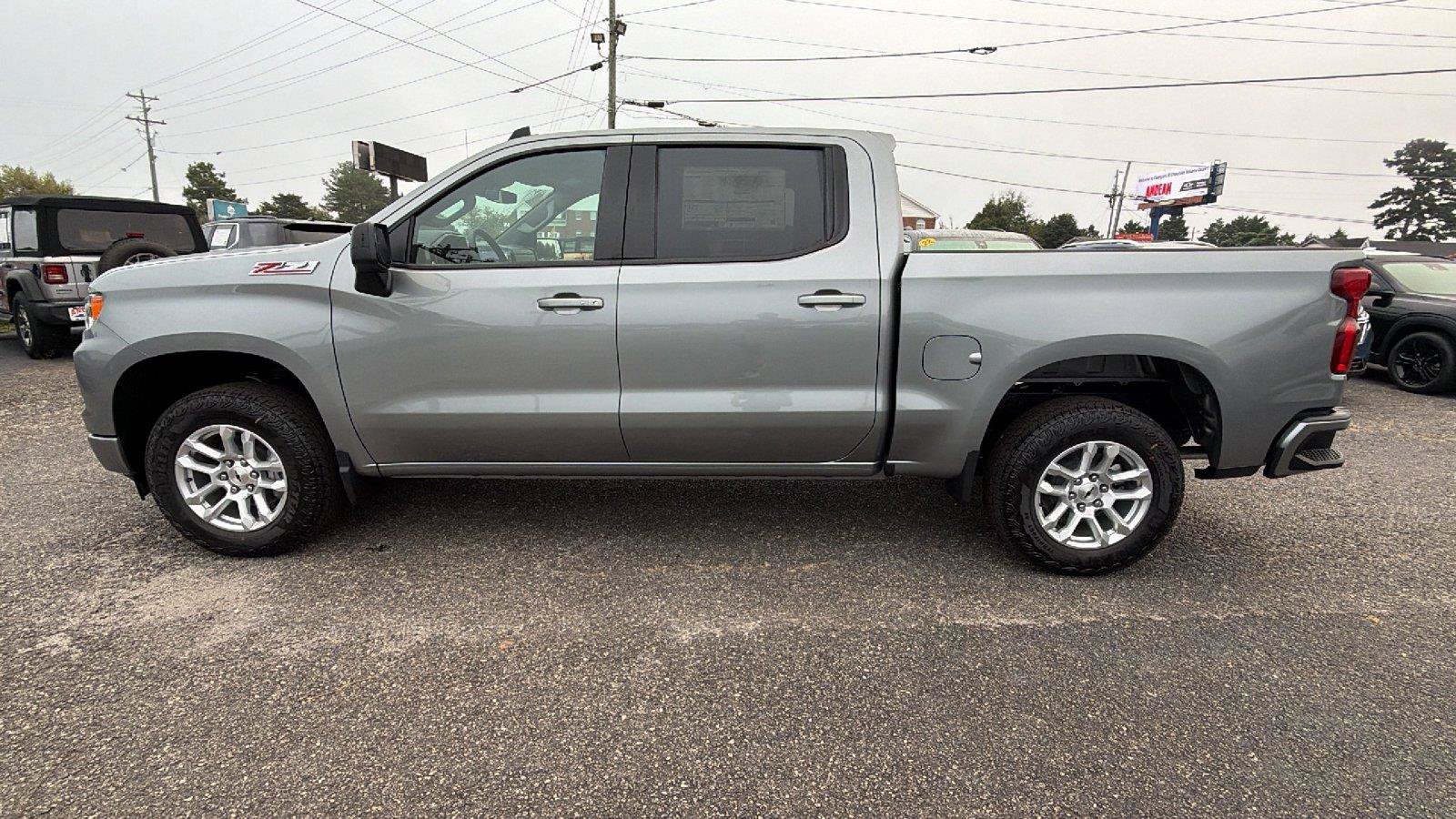 New 2026 Chevrolet Silverado 1500 RST w/ Convenience Package II AWD/4WD image 11