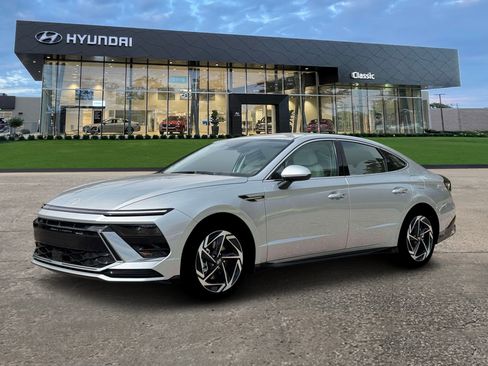Certified 2026 Hyundai Sonata SEL FWD image 2