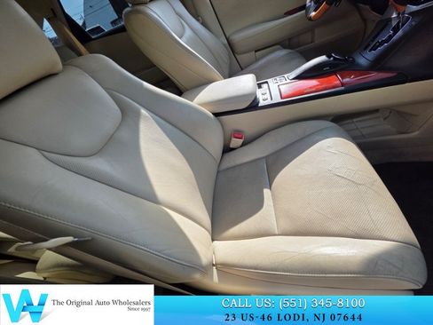 Used 2011 Lexus RX 350 AWD w/ Premium Pkg image 19
