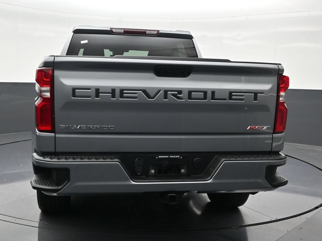 Used 2023 Chevrolet Silverado 1500 RST RWD image 4
