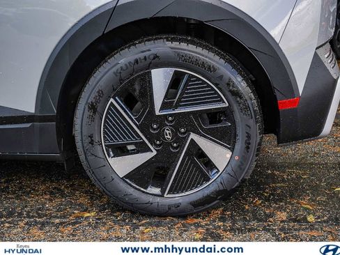 New 2026 Hyundai Ioniq 5 SEL image 5