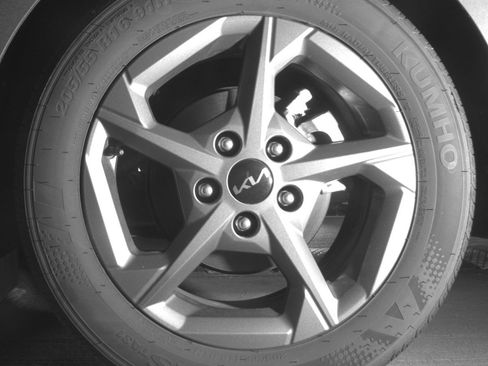 Used 2025 Kia K4 LXS image 14