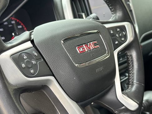 Used 2015 GMC Canyon SLT RWD image 28