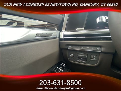 Used 2025 Cadillac Escalade Premium Luxury w/ Touring Package AWD/4WD image 23