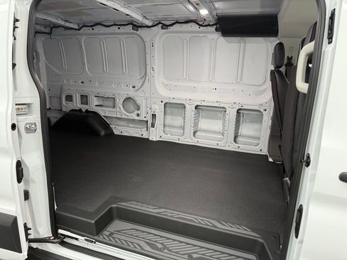 New 2025 Ford Transit 250 Low Roof image 25