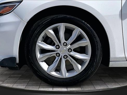 Used 2019 Chevrolet Malibu LT w/ Leather Package image 32