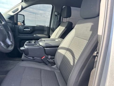 Used 2025 Chevrolet Silverado 2500 Custom w/ Custom Value Package AWD/4WD image 12