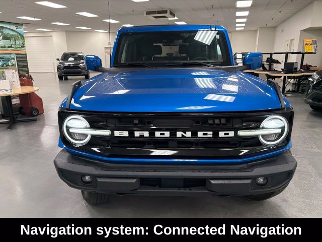 Used 2023 Ford Bronco Outer Banks AWD/4WD image 2