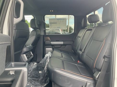 New 2026 Ford F250 Lariat w/ Chrome Package AWD/4WD image 14