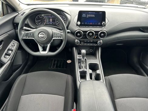 Used 2025 Nissan Sentra SV FWD image 15