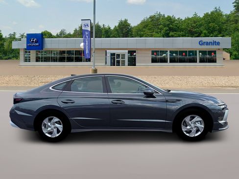 New 2026 Hyundai Sonata SE image 9