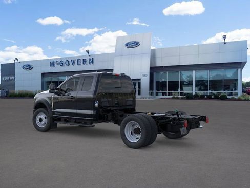 New 2026 Ford F550 4x4 Supercab Super Duty image 9