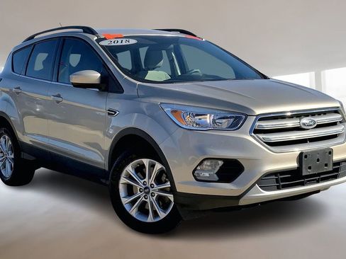 Used 2018 Ford Escape SE image 11