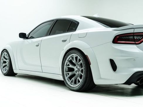 Used 2021 Dodge Charger SRT Hellcat image 19