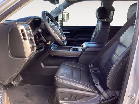 Used 2018 GMC Sierra 1500 Denali w/ Denali Ultimate Package image 27