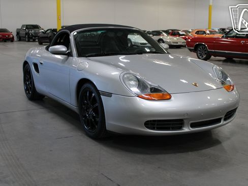 Used 2001 Porsche Boxster S RWD image 34