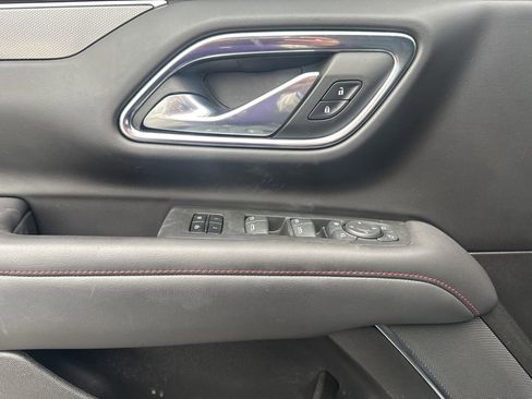 Used 2023 Chevrolet Suburban RST w/ Sport Performance Package image 10