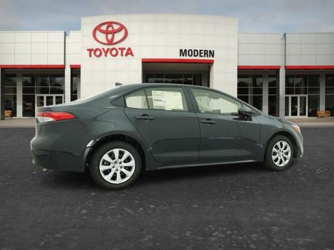 New 2026 Toyota Corolla LE FWD image 19