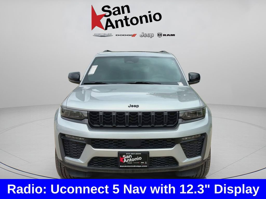 New 2026 Jeep Grand Cherokee Limited w/ Limited Altitude Package AWD/4WD image 5