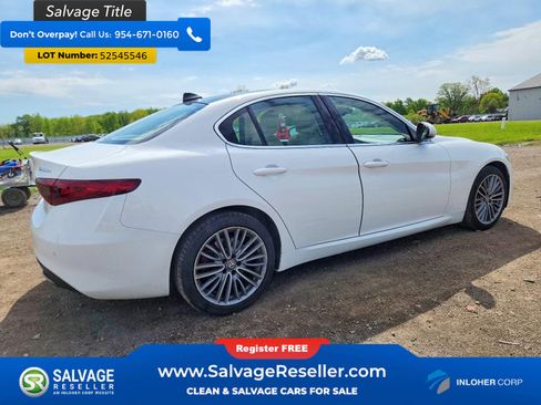Used 2021 Alfa Romeo Giulia Ti w/ Premium Package AWD/4WD image 4