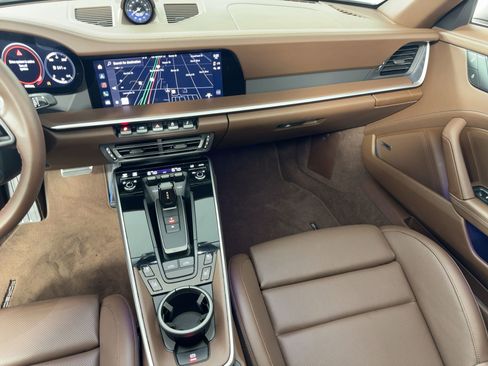 Certified 2023 Porsche 911 Targa 4S image 27