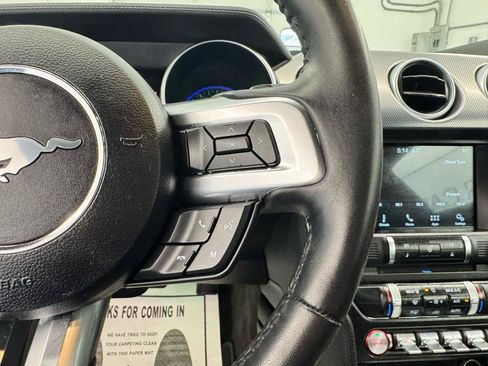 Used 2018 Ford Mustang GT w/ Equipment Group 301A RWD image 19