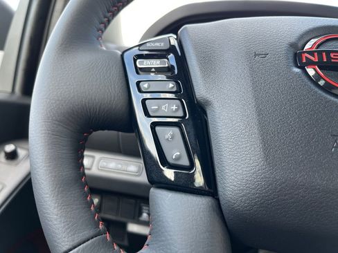 New 2026 Nissan Frontier PRO-4X w/ Pro-4x Convenience Package image 10