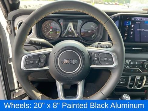 Used 2024 Jeep Wrangler Unlimited Sahara image 16