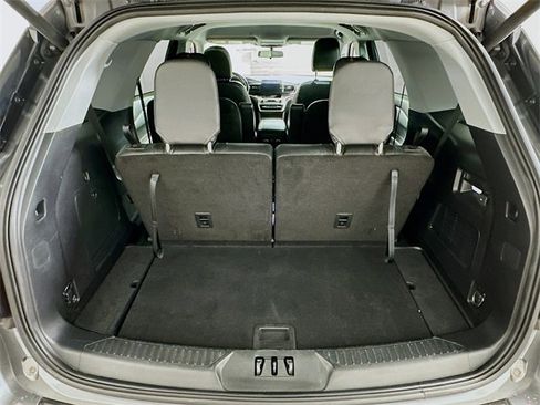 Used 2021 Ford Explorer XLT w/ Class III Trailer Tow Package image 26