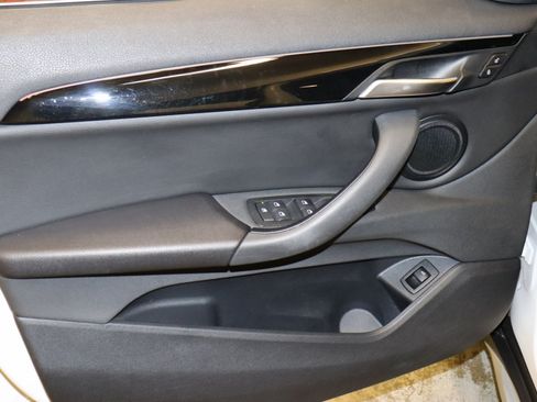 Used 2019 BMW X1 xDrive28i AWD/4WD image 18