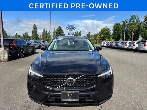Certified 2025 Volvo XC60 T8 Plus w/ Protection Package Premier AWD/4WD image 9