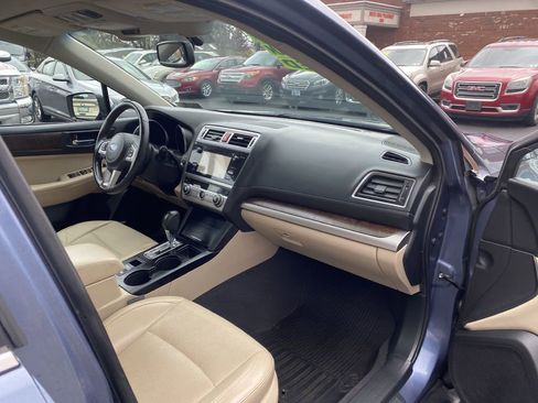 Used 2016 Subaru Outback 2.5i Limited image 17