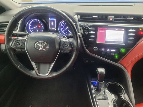 Used 2019 Toyota Camry SE image 22