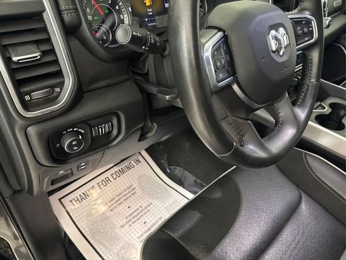 Used 2022 RAM 1500 Laramie AWD/4WD image 27