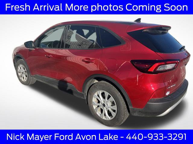 Used 2025 Ford Escape Active w/ Cold Weather Package AWD/4WD image 4