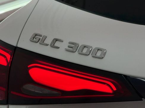 Certified 2026 Mercedes-Benz GLC 300 image 26