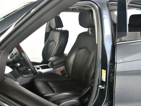 Used 2011 Cadillac SRX Premium image 23