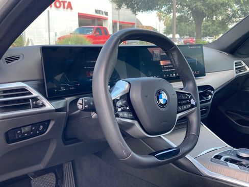 Used 2025 BMW 330i Sedan RWD image 9