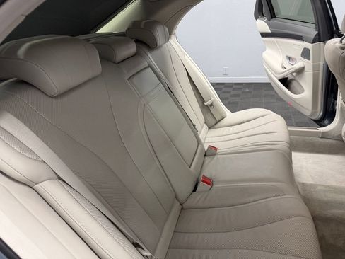Used 2016 Mercedes-Benz S 550 Sedan image 45