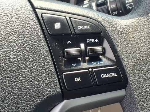 Used 2016 Hyundai Tucson SE w/ Option Group 02 AWD/4WD image 11