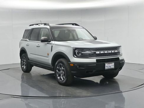 Certified 2023 Ford Bronco Sport Badlands w/ Premium Package AWD/4WD image 61