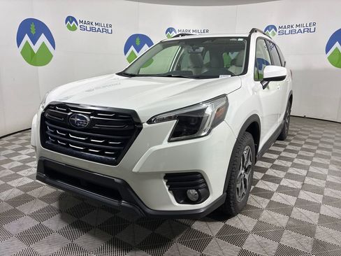 Certified 2023 Subaru Forester Premium image 3