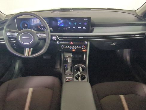 Used 2025 Hyundai Sonata SE FWD image 16