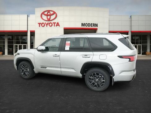 New 2026 Toyota Sequoia Platinum image 11