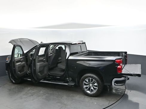 New 2026 Chevrolet Silverado 1500 LT image 2