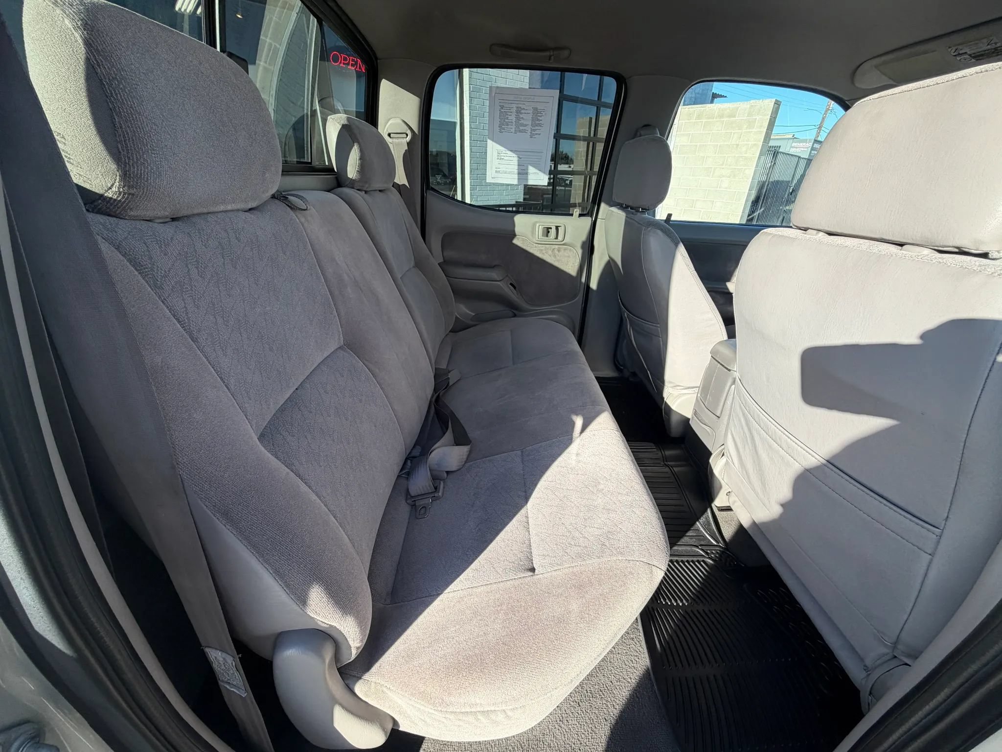 Used 2001 Toyota Tacoma PreRunner RWD image 16